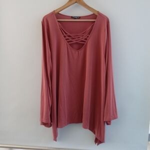 Cable & Gauge Dusty Rose Crisscross Cage Neck Long Sleeve Top, Size 3X